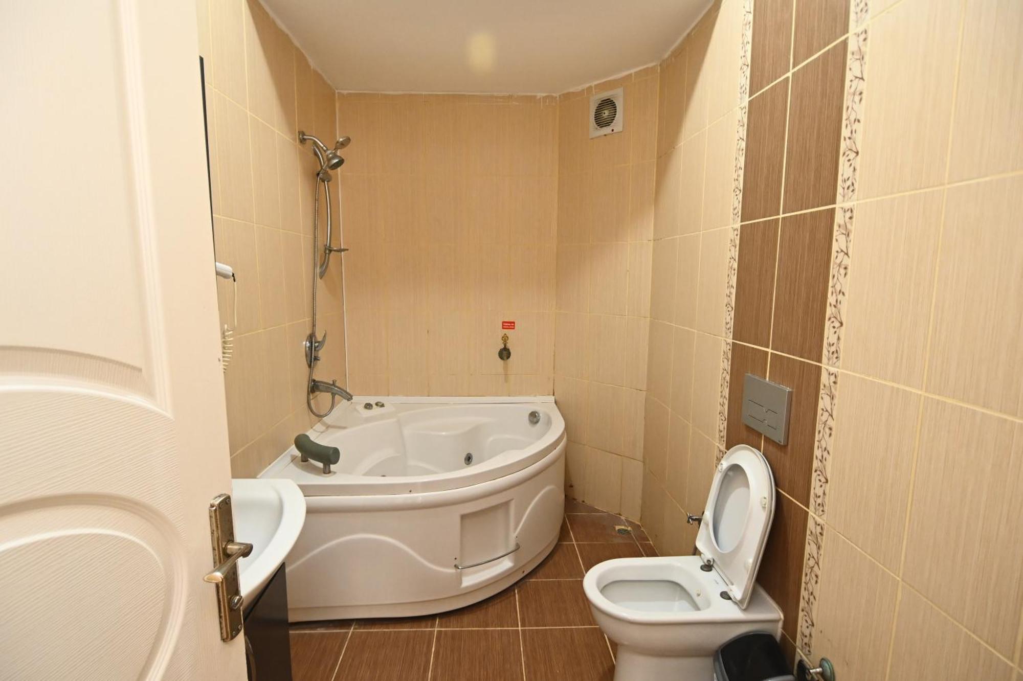 Sarot Thermal Vadi Tatil Koyu - Halal Hotel 볼루 외부 사진